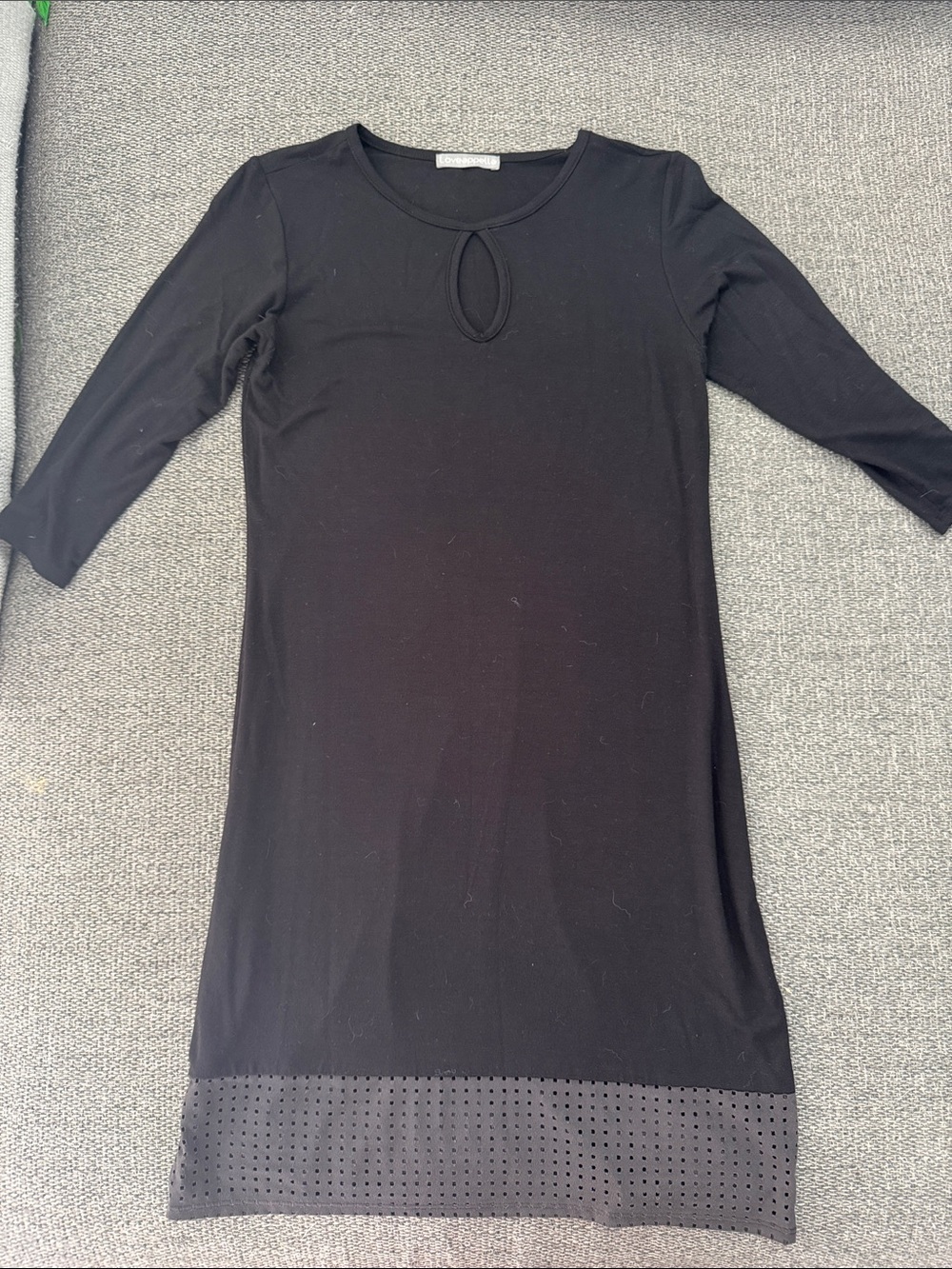 Black Keyhole Neck 3/4 Sleeve Dress